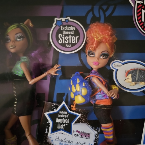 Monster High Werewolf Sister pk Clawdeen and Howleen - Picture 2 of 4